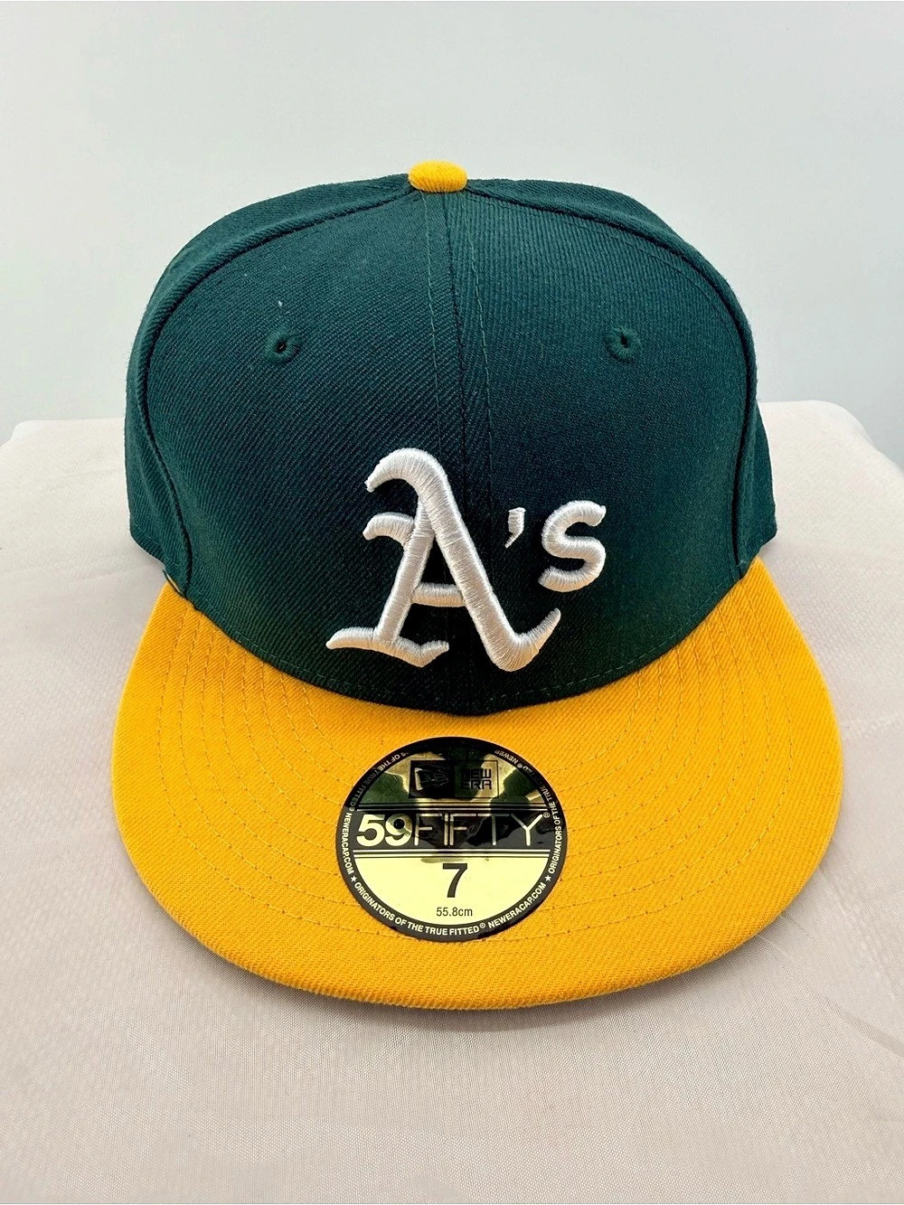 New Era Oakland Athletics A’s 59FIFTY Fitted Hat Green Gold Size 7 MLB
